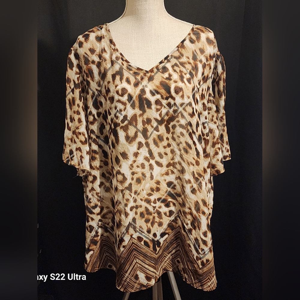 Cato 26/28 Sheer Animal Print Hi Low Blouse